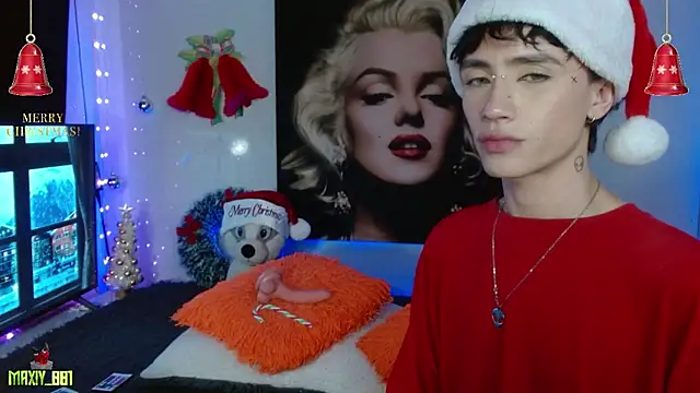 maxiy_001 live sex cam