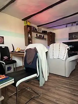 Miiaaa-'s cam snapshot