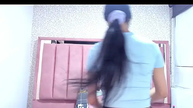 Connie_Bell's cam snapshot