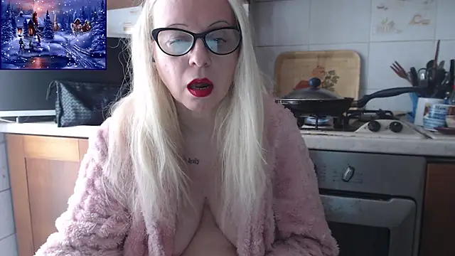 martachatte's cam snapshot