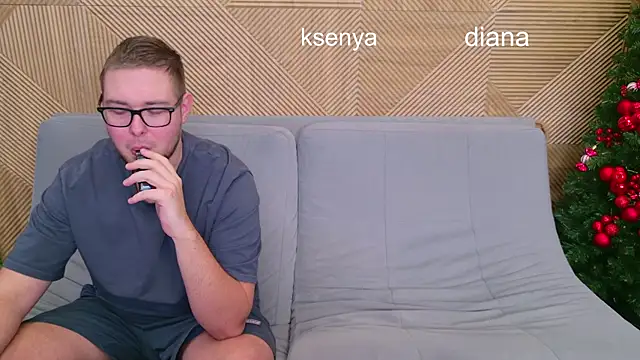 Ksenny's cam snapshot