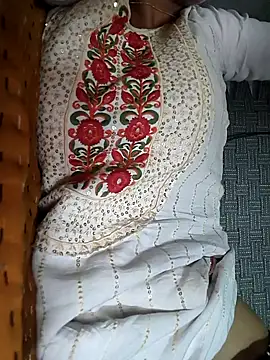 LOVELYKAJALBHABHI's cam snapshot