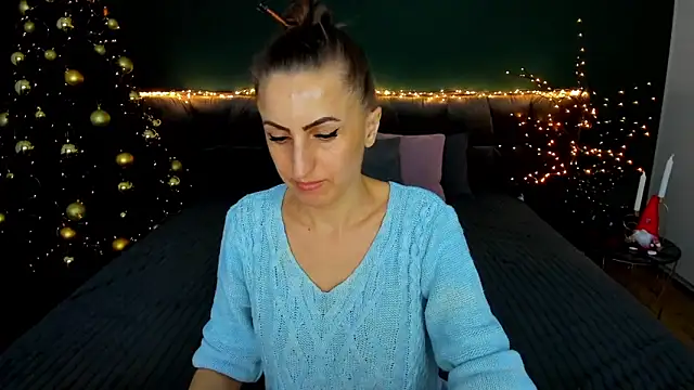 Rebecca_Diamond's cam snapshot