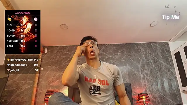 ApoloCruz live sex cam