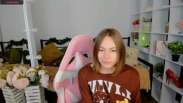 Elma_Lily's cam snapshot