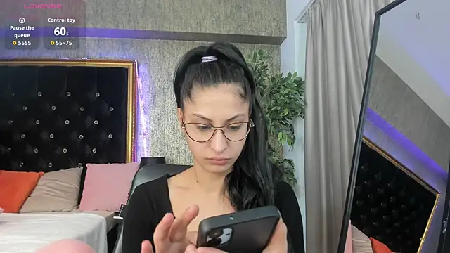 MelodyCruze's cam snapshot