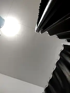 thobaby99's cam snapshot