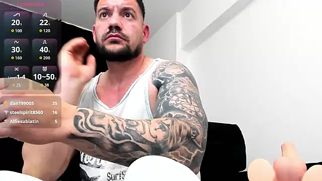 musclemonster31 live sex cam