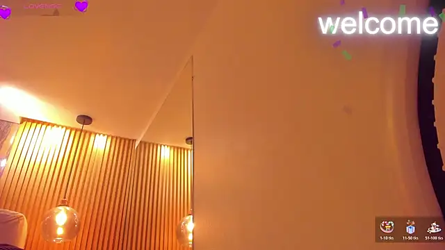 ella_harper's cam snapshot