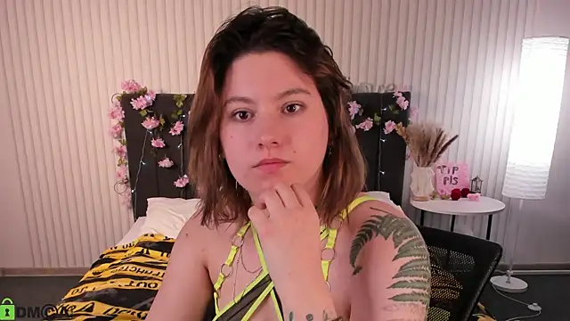 Bonni_Meiz's cam snapshot