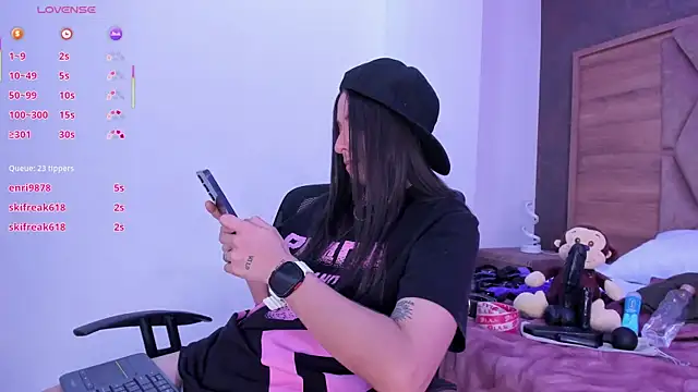 VictoriaSaenz1_'s cam snapshot