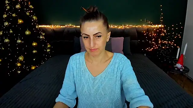 Rebecca_Diamond's cam snapshot