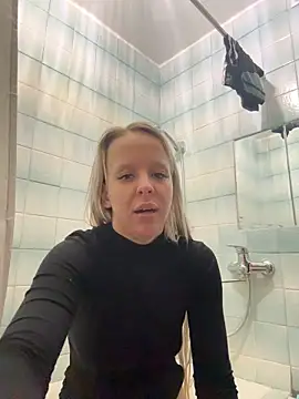 LikaCat live sex cam