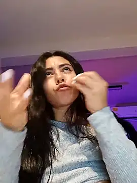 Sara-215's cam snapshot