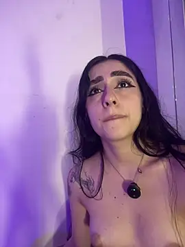 sharlot24's cam snapshot