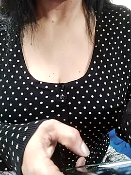 meenu_bhabhi547's cam snapshot