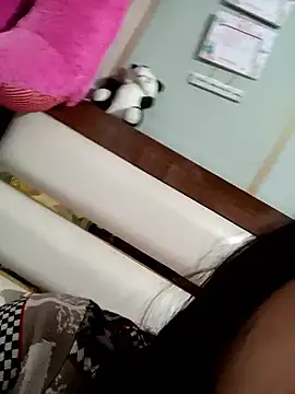 urvashi01224's cam snapshot