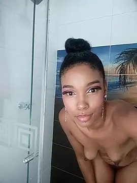 Bella-Torres's cam snapshot