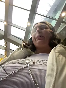 KateBurlesk's cam snapshot