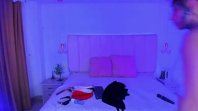 Gyal_8_'s cam snapshot