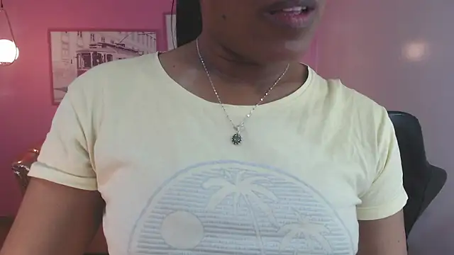 kamala_a's cam snapshot