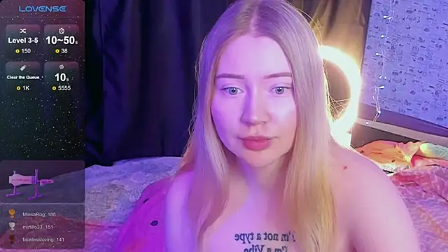 Lillie_Berry's cam snapshot