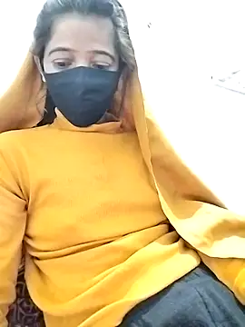 Cute-Naavya's cam snapshot