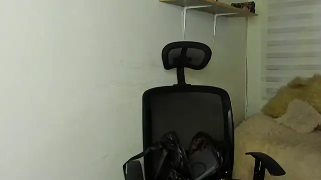 Emily_Lindey live sex cam