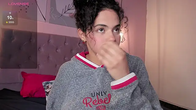 ATENA_JB live sex cam