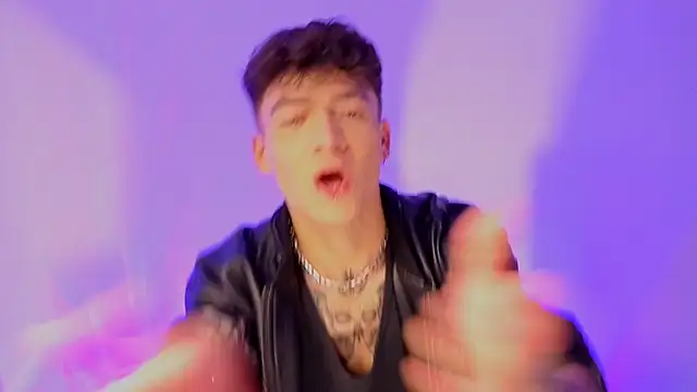 Axel_InkShade_'s cam snapshot