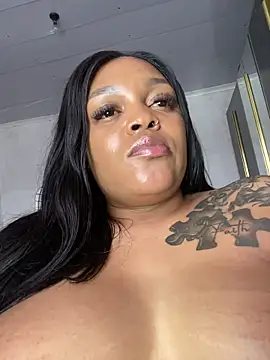 Iam-Sharifa's cam snapshot