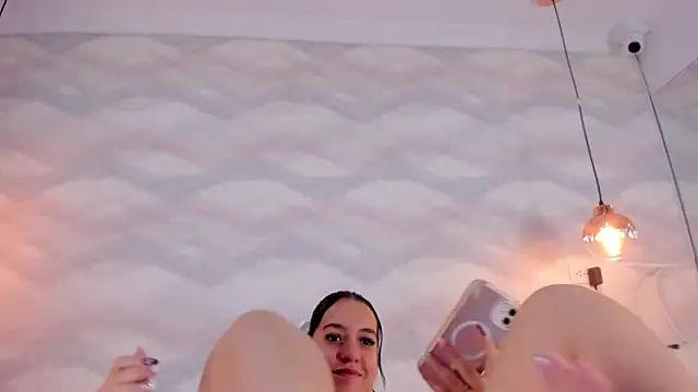 jazlin_angels1's cam snapshot