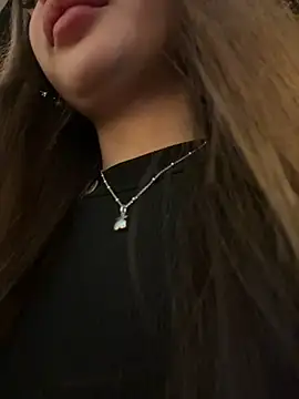 KristiRich's cam snapshot