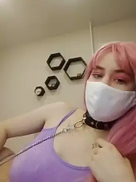 DELAYLALEAA live sex cam