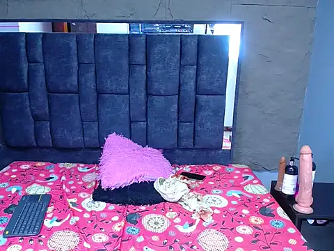 sanabrl_tits's cam snapshot