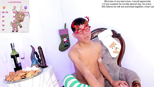 Little_liam live sex cam