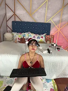 _vaiolet_owo's cam snapshot