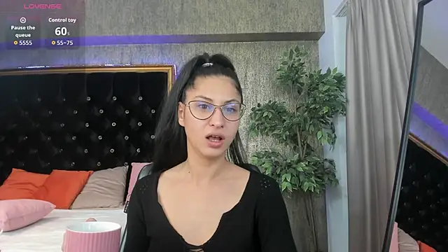 MelodyCruze's cam snapshot