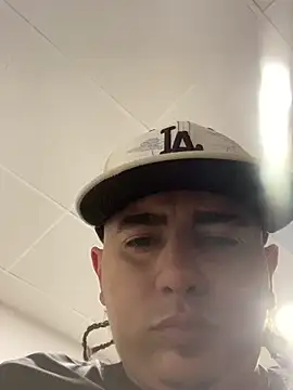 DanielGomez9's cam snapshot