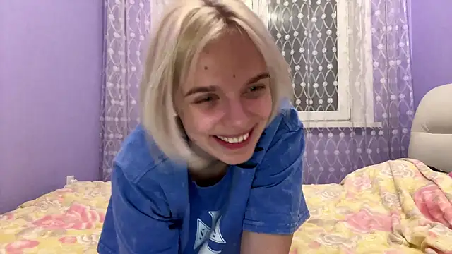 Scarlet_cat's cam snapshot