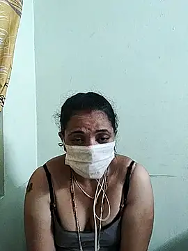 bhavyasri_55's cam snapshot