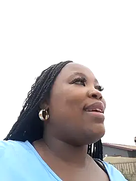 SWEETDOLLY29XX's cam snapshot