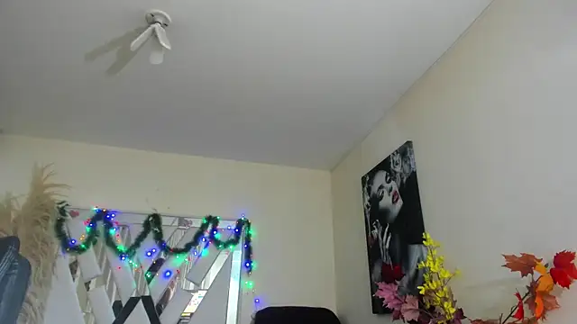 maria_paulac's cam snapshot