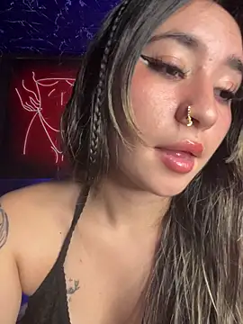 Sophie_LS live sex cam