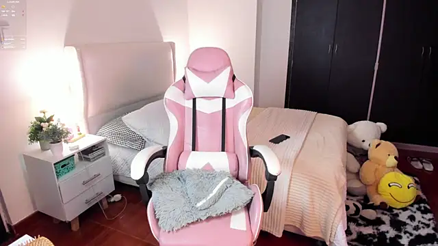 Ainhoads live sex cam