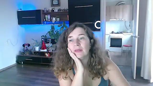 SofiaBoone live sex cam