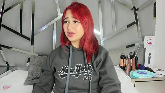 Catherinee69_x live sex cam