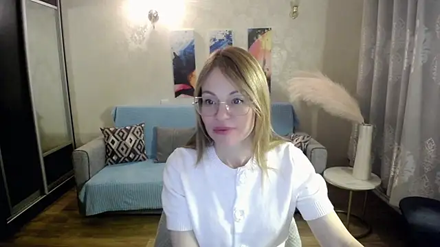 shy_hot_cat live sex cam