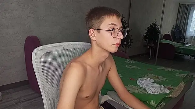 glasses_cat live sex cam