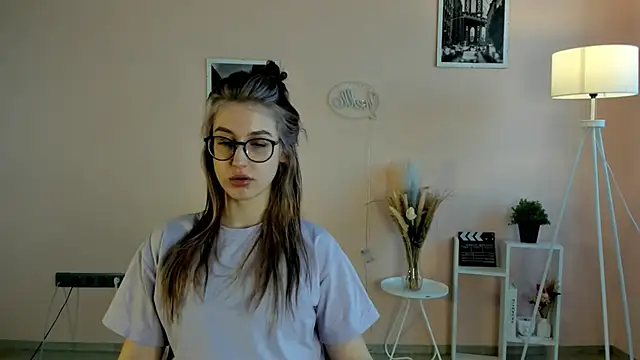 VergieWildman's cam snapshot